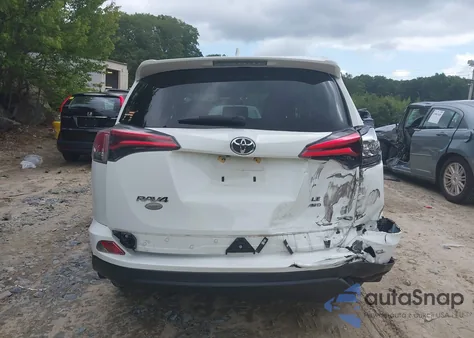 2018 Toyota Rav4 Le z USA, uszkodzony, nr VIN JTMBFREV3JJ200673